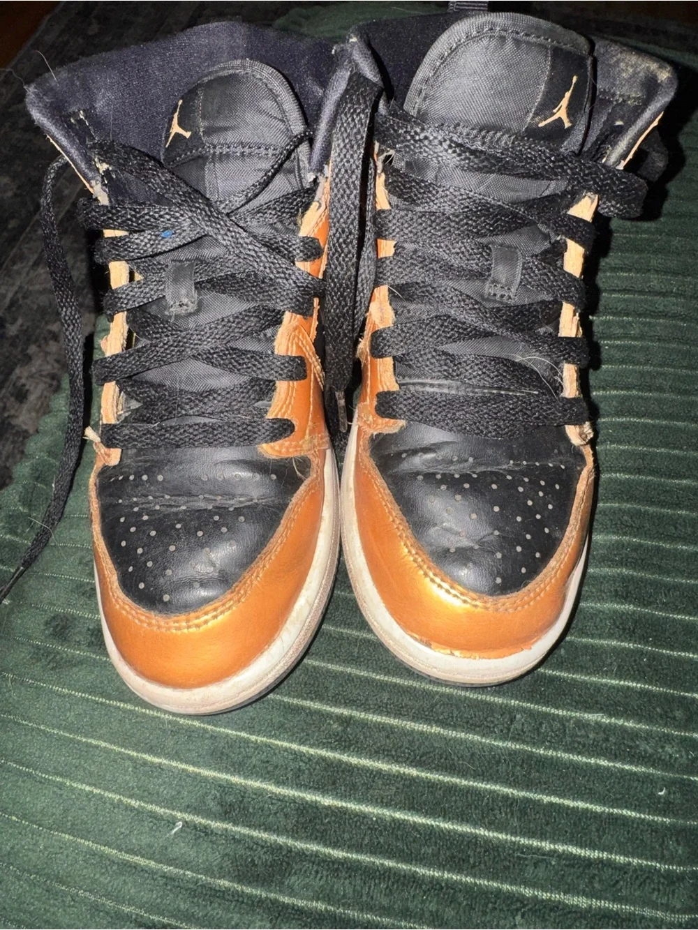 Nike Kids' Mid-Top Sneakers — Black & Metallic Gold